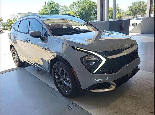 Gray 2023 Kia Sportage SX