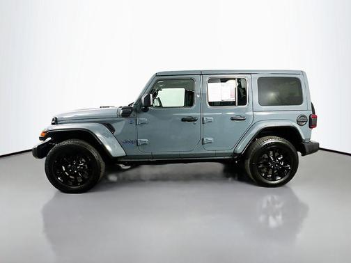 Anvil Clearcoat 2025 Jeep Wrangler 4xe Sahara