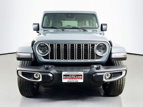 Anvil Clearcoat 2025 Jeep Wrangler 4xe Sahara