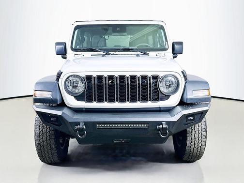 Bright White Clearcoat 2024 Jeep Wrangler Sport S