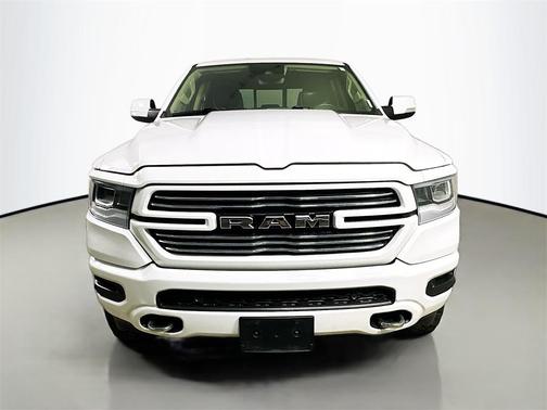 Bright White Clearcoat 2021 RAM 1500 Laramie