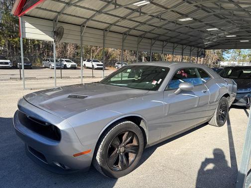 2016 Dodge Challenger SXT