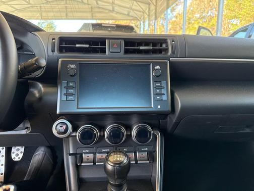 2023 Toyota GR86 Premium