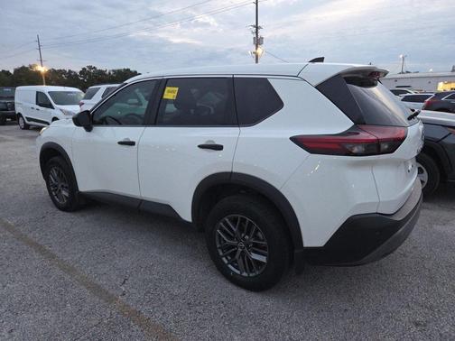 2023 Nissan Rogue S