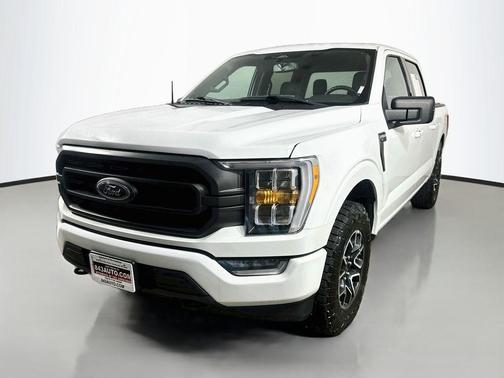 Oxford White 2023 Ford F-150 XLT