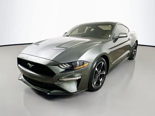 2020 Ford Mustang EcoBoost
