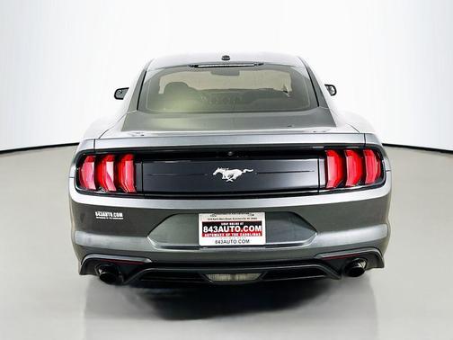 2020 Ford Mustang EcoBoost