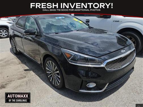 2017 Kia Cadenza Premium