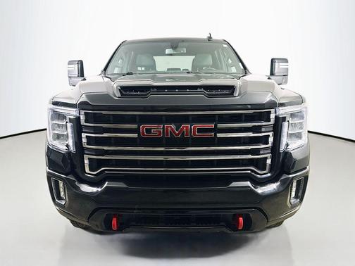 Onyx Black 2022 GMC Sierra 2500 AT4