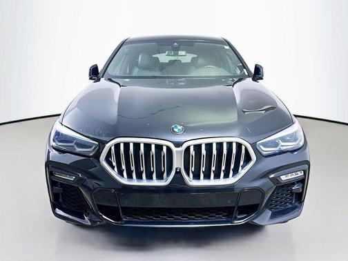 2021 BMW X6 xDrive40i