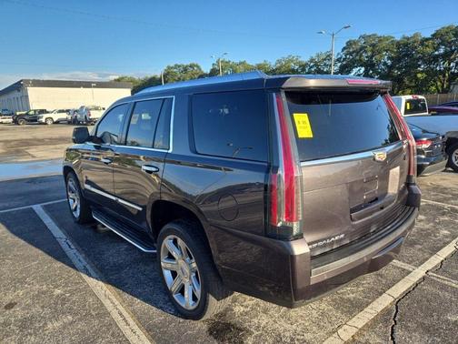 2016 Cadillac Escalade Luxury