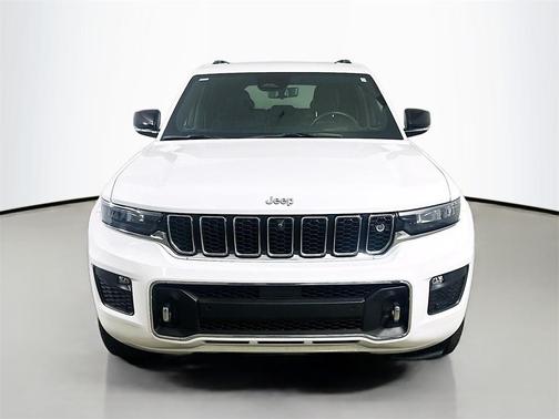 2022 Jeep Grand Cherokee Overland
