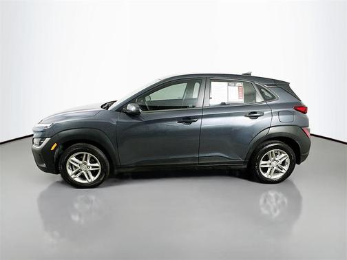 2022 Hyundai KONA SE