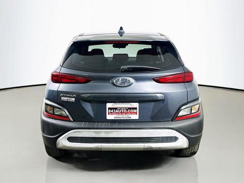 2022 Hyundai KONA SE