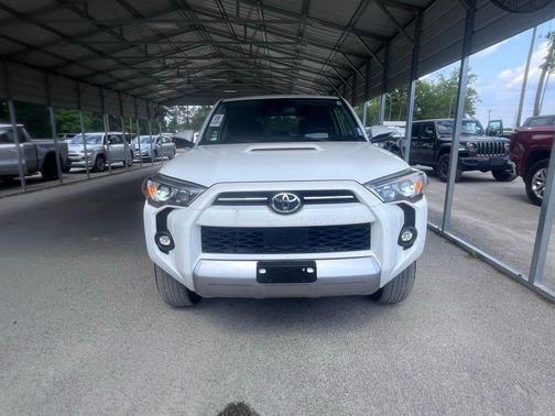 Ice 2024 Toyota 4Runner TRD Off Road Premium