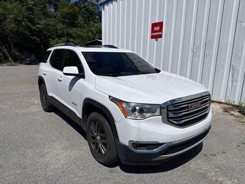 Summit White 2019 GMC Acadia SLT-1