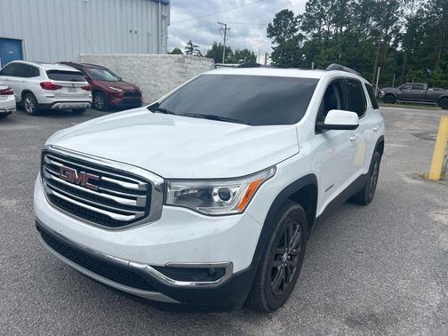 Summit White 2019 GMC Acadia SLT-1