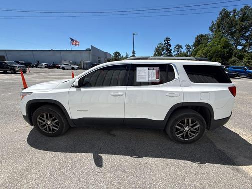 Summit White 2019 GMC Acadia SLT-1