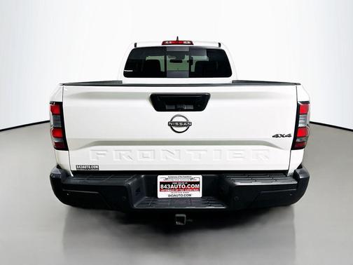 2025 Nissan Frontier S