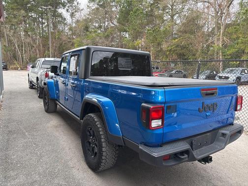 2022 Jeep Gladiator Willys 4x4