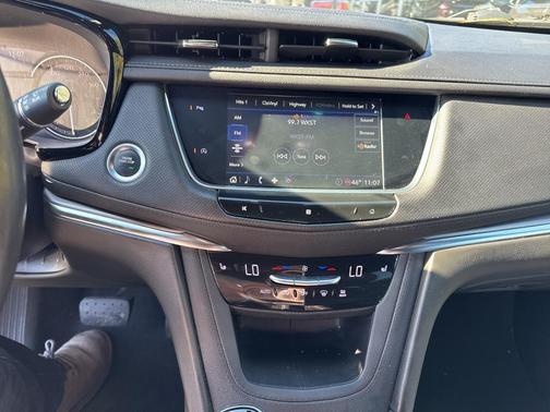 2020 Cadillac XT5 Luxury