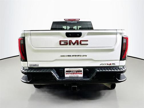 2024 GMC Sierra 2500 AT4X
