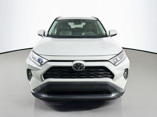 Lunar Rock 2021 Toyota RAV4 XLE