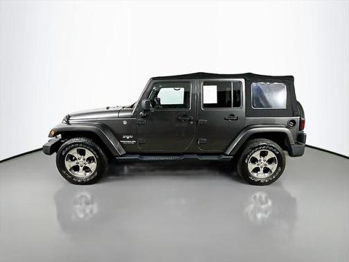2017 Jeep Wrangler Unlimited Sahara