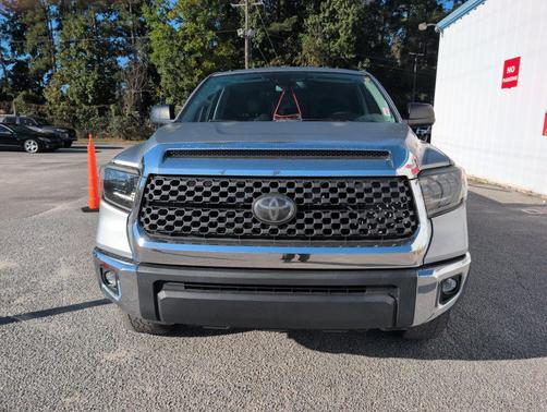 Silver Sky Metallic 2019 Toyota Tundra SR5