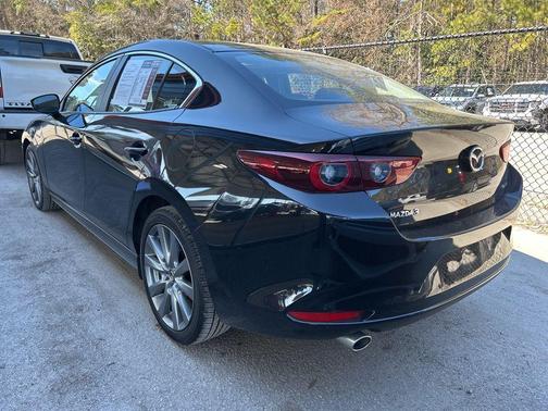 2025 Mazda Mazda3 FWD w/Preferred Package