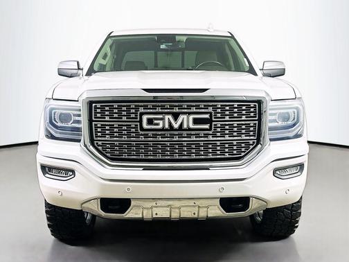 White Frost Tricoat 2016 GMC Sierra 1500 Denali