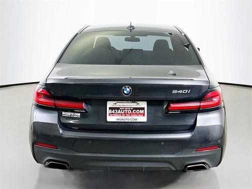 2021 BMW 540 540i