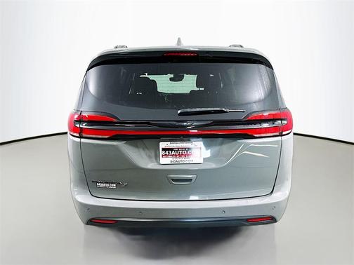 2021 Chrysler Pacifica Touring