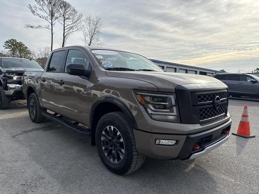 2024 Nissan Titan PRO-4X