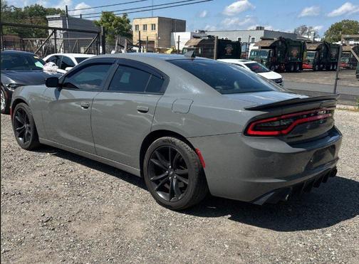 2018 Dodge Charger SXT Plus