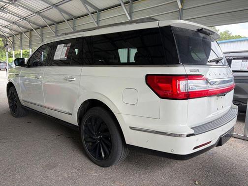 Pristine White 2020 Lincoln Navigator Reserve