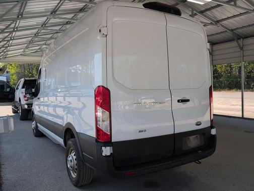 Oxford White 2023 Ford Transit-250 Base