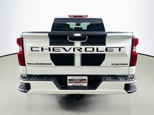 2025 Chevrolet Silverado 1500 Custom