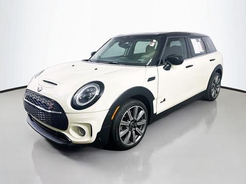 2023 MINI Clubman Cooper S ALL4