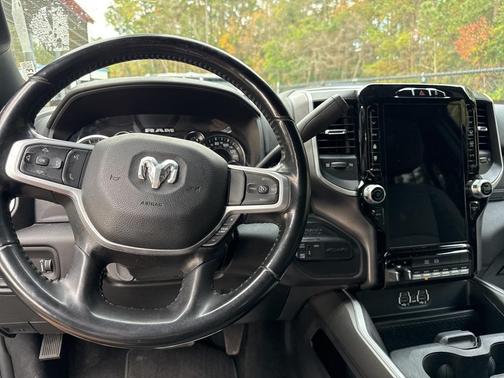 2023 RAM 2500 Big Horn Crew Cab 4x4 6'4' Box