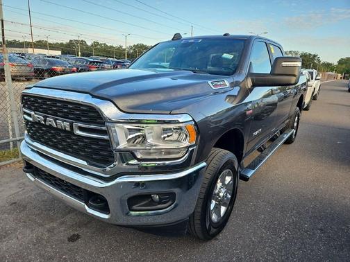 2023 RAM 2500 Big Horn Crew Cab 4x4 6'4' Box