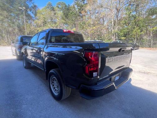 2023 Chevrolet Colorado WT