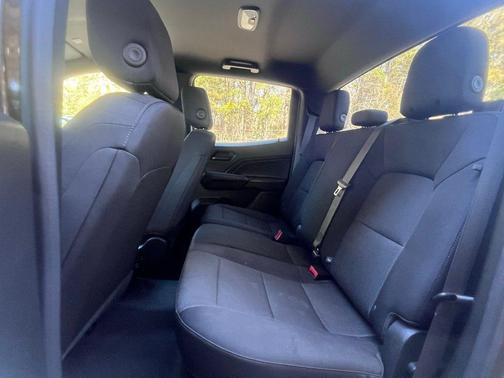 2023 Chevrolet Colorado WT