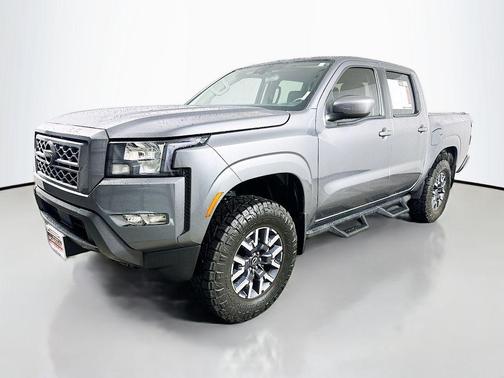 Gun Metallic 2022 Nissan Frontier SV