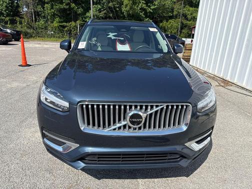 Gray 2024 Volvo XC90 B6 Plus Bright Theme 6-Seater