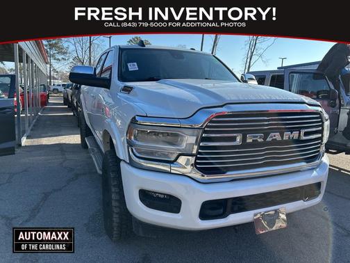 2022 RAM 2500 Laramie Crew Cab 4x4 6'4' Box