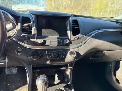 2020 Chevrolet Impala LT