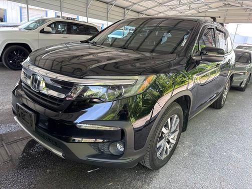 Crystal Black Pearl 2021 Honda Pilot 2WD EX-L