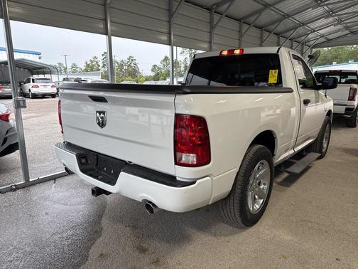 2018 RAM 1500 Express