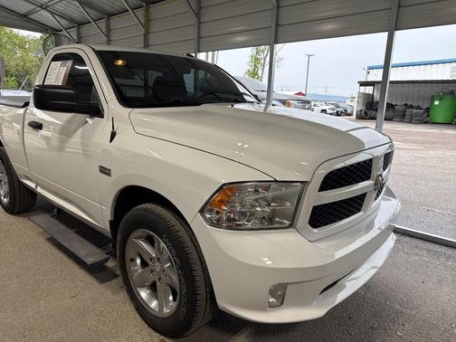 2018 RAM 1500 Express